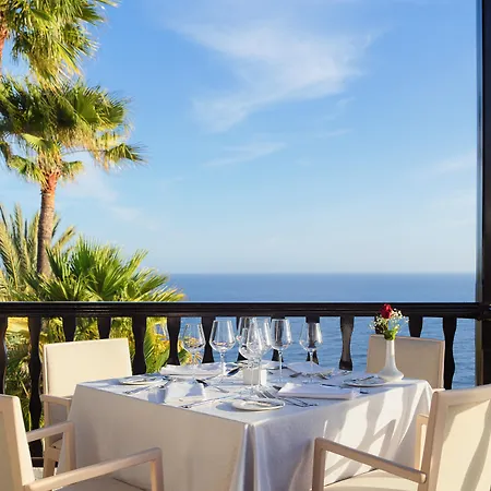 Hotel Jardin Tecina