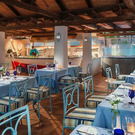 Hotel Jardin Tecina