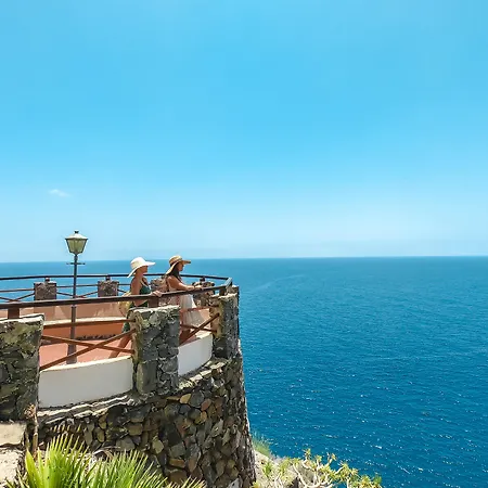 Jardín Tecina Playa de Santiago (Isla de la Gomera)